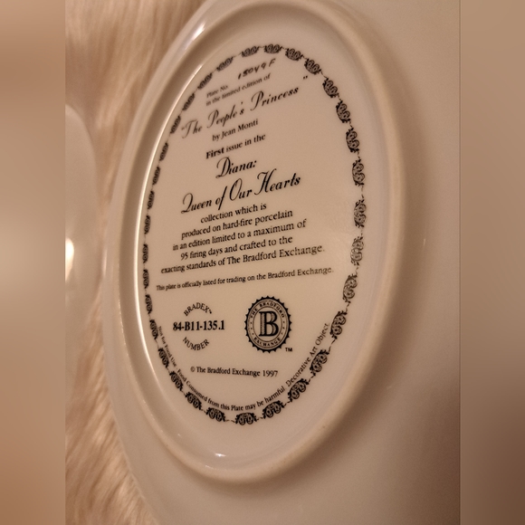 The Bradford Exchange Princess Diana Plates! - Picture 10 of 10